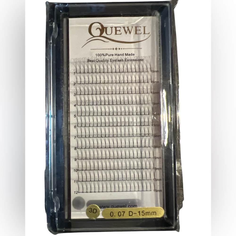 Quewel eyelash extensions